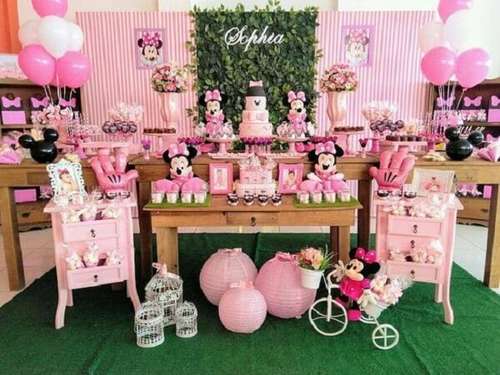 quanto custa uma decoração minnie rosa simples