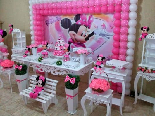 decoracao minnie rosa simples
