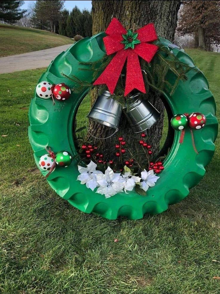 decoração natalina externa com tema de Papai Noel