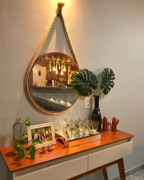 ideias criativas para decorar aparador de sala pequeno