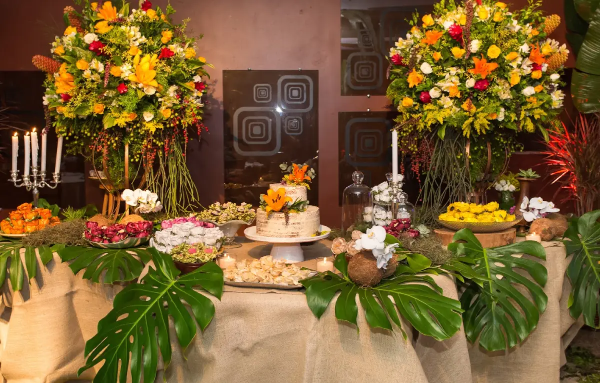 ideias de decoração festa 15 anos neon