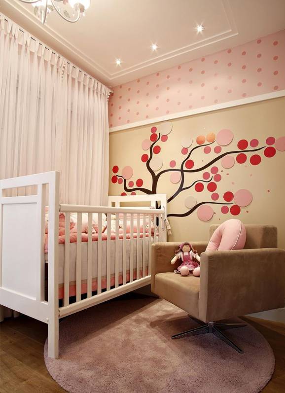 erros comuns decorar quarto bebê menina pequeno
