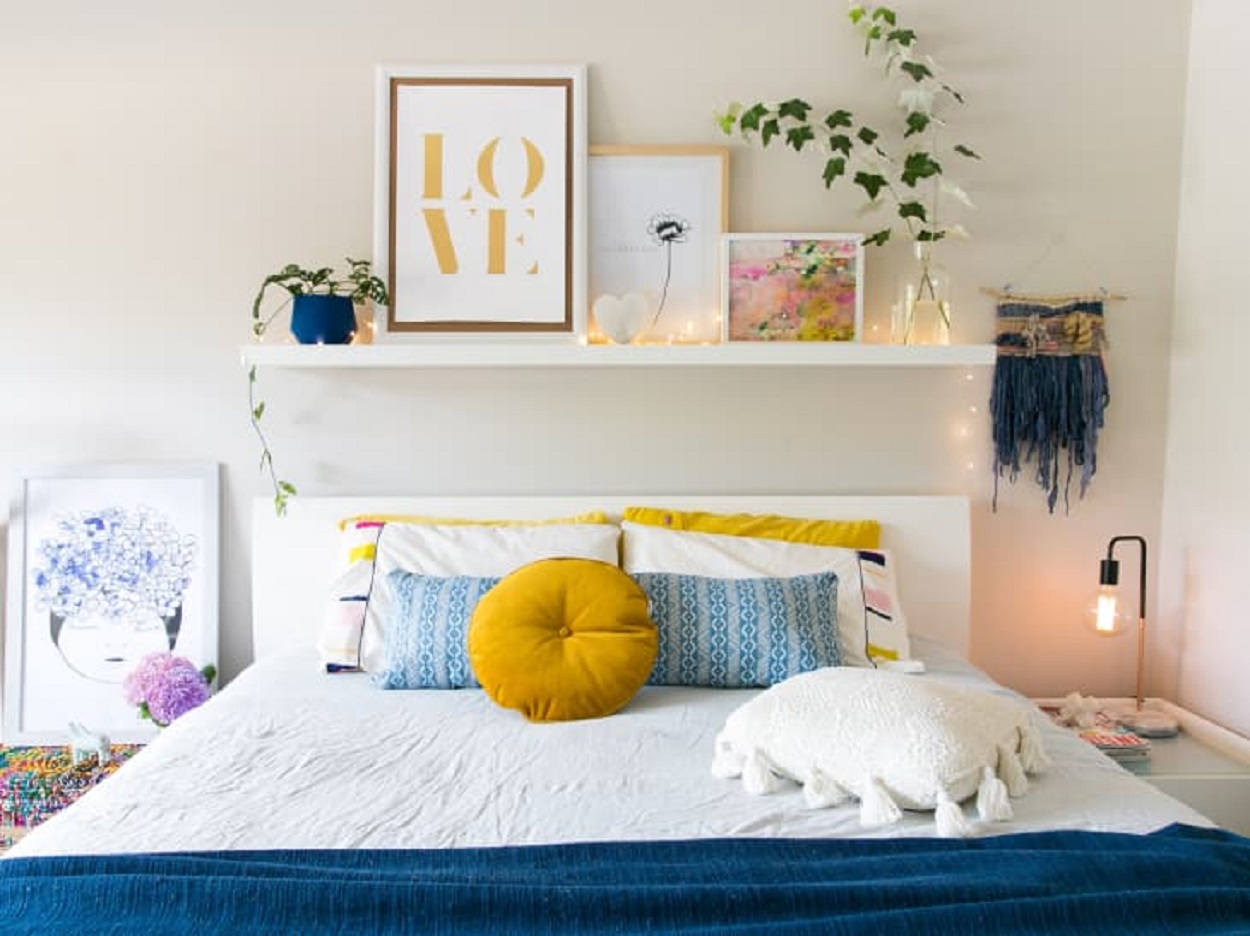 decoracao prateleira quarto infantil com livros