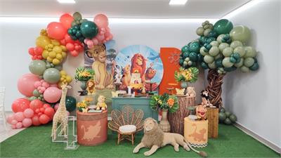 folhagens decoração rei leão