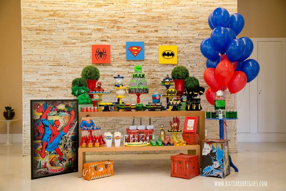 decoracao simples homem aranha