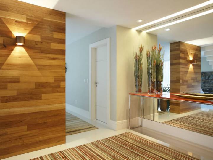 Painéis Bisotados: Elegância e Amplitude em um Só Elemento Decorativo