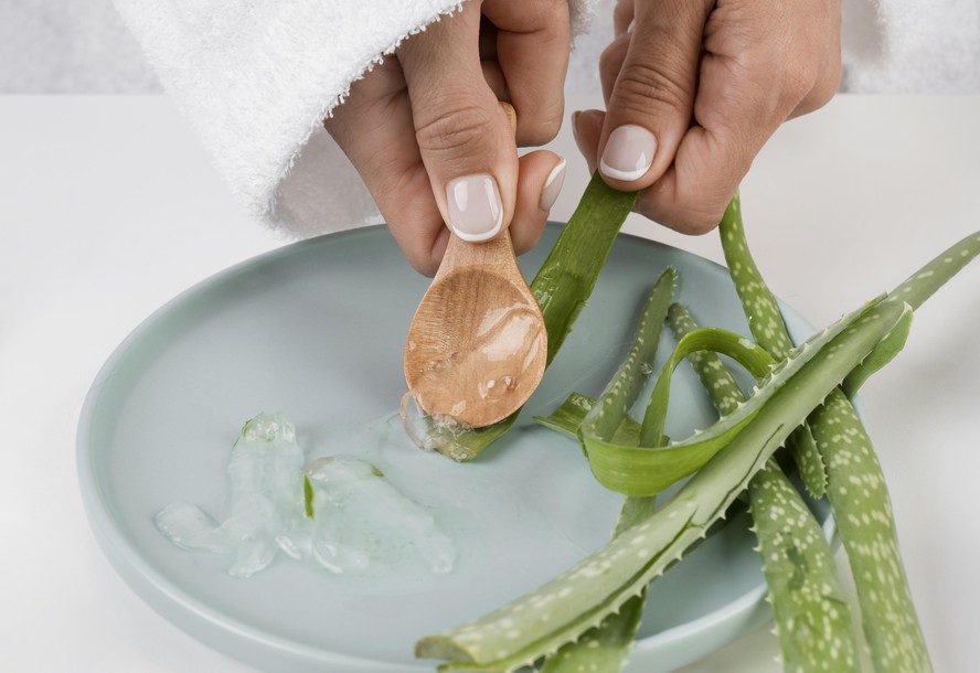 Receita Rápida: Óleo de Babosa Caseiro para Nutrição Capilar