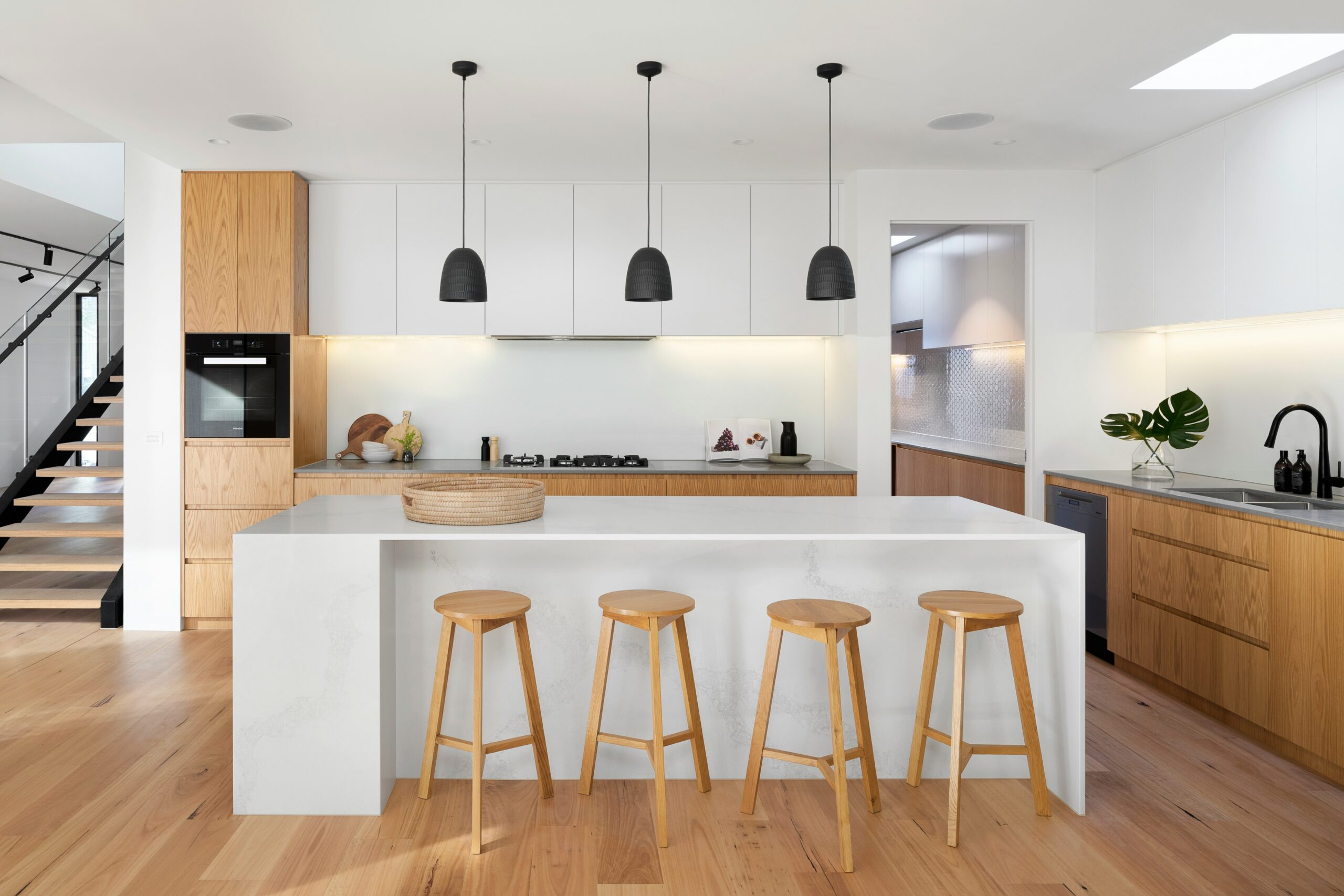 quanto custa iluminar uma cozinha planejada