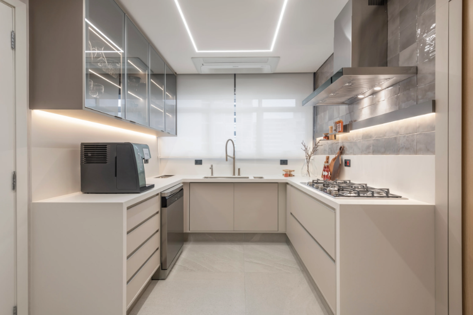 iluminação de LED vs halógena para cozinha