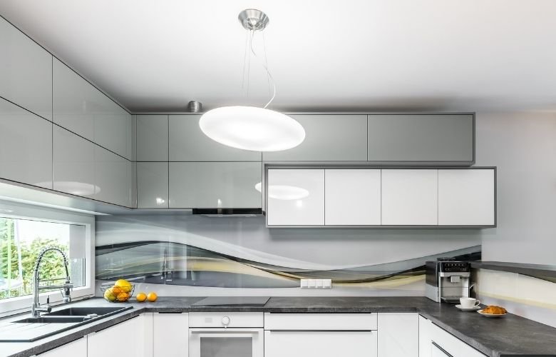 iluminação de LED vs halógena para cozinha