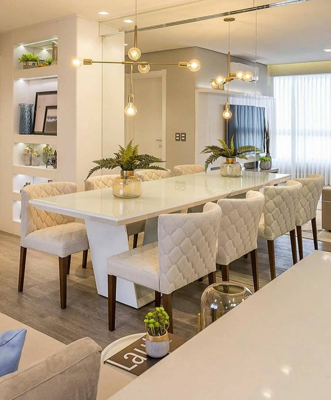 mesa de jantar pequena