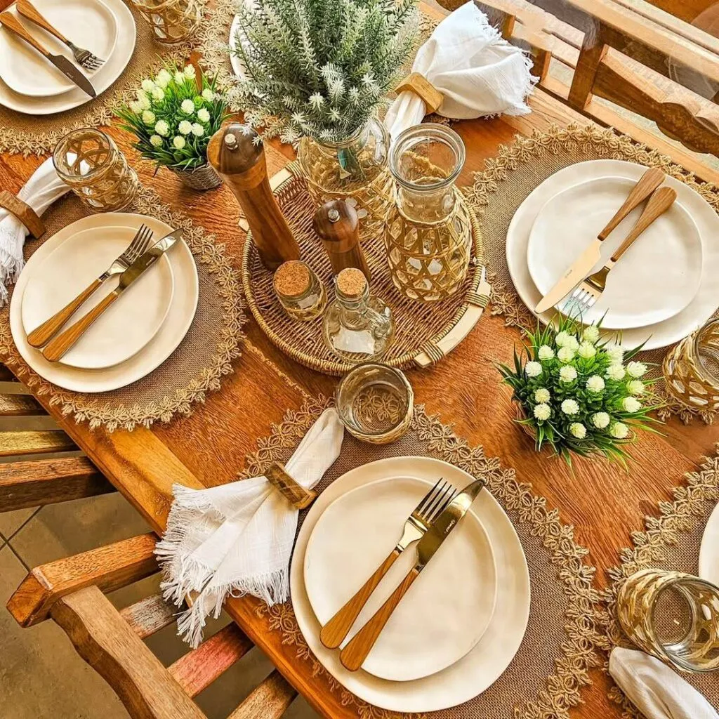 mesa de jantar pequena