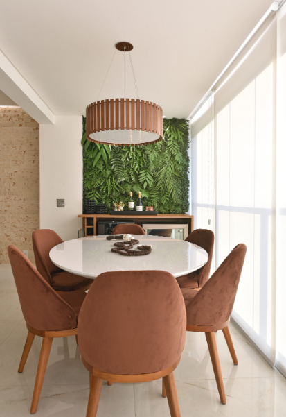 mesa de jantar pequena