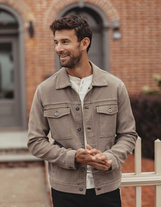 peças essenciais moda outono masculina custo beneficio