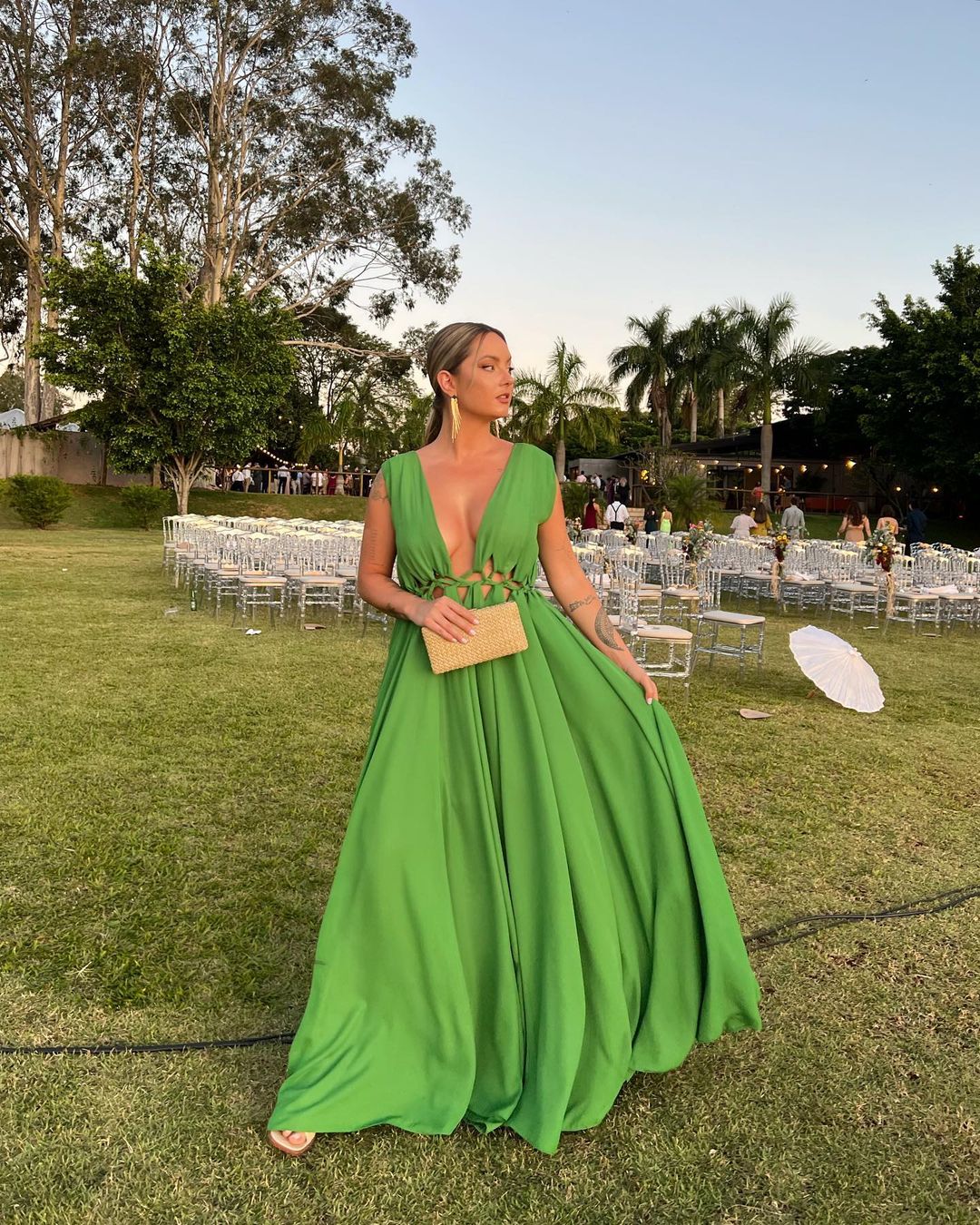 erros comuns ao escolher roupa para casamento convidada