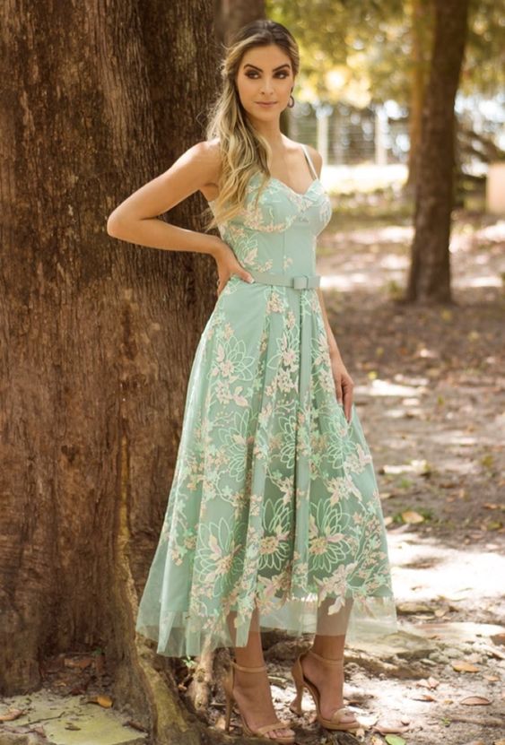 vestido longo ou midi para casamento de dia