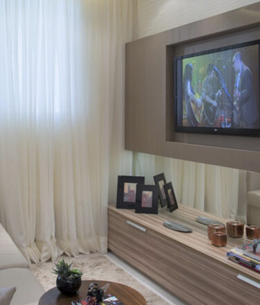 painel ripado vs porcelanato para parede de tv qual escolher