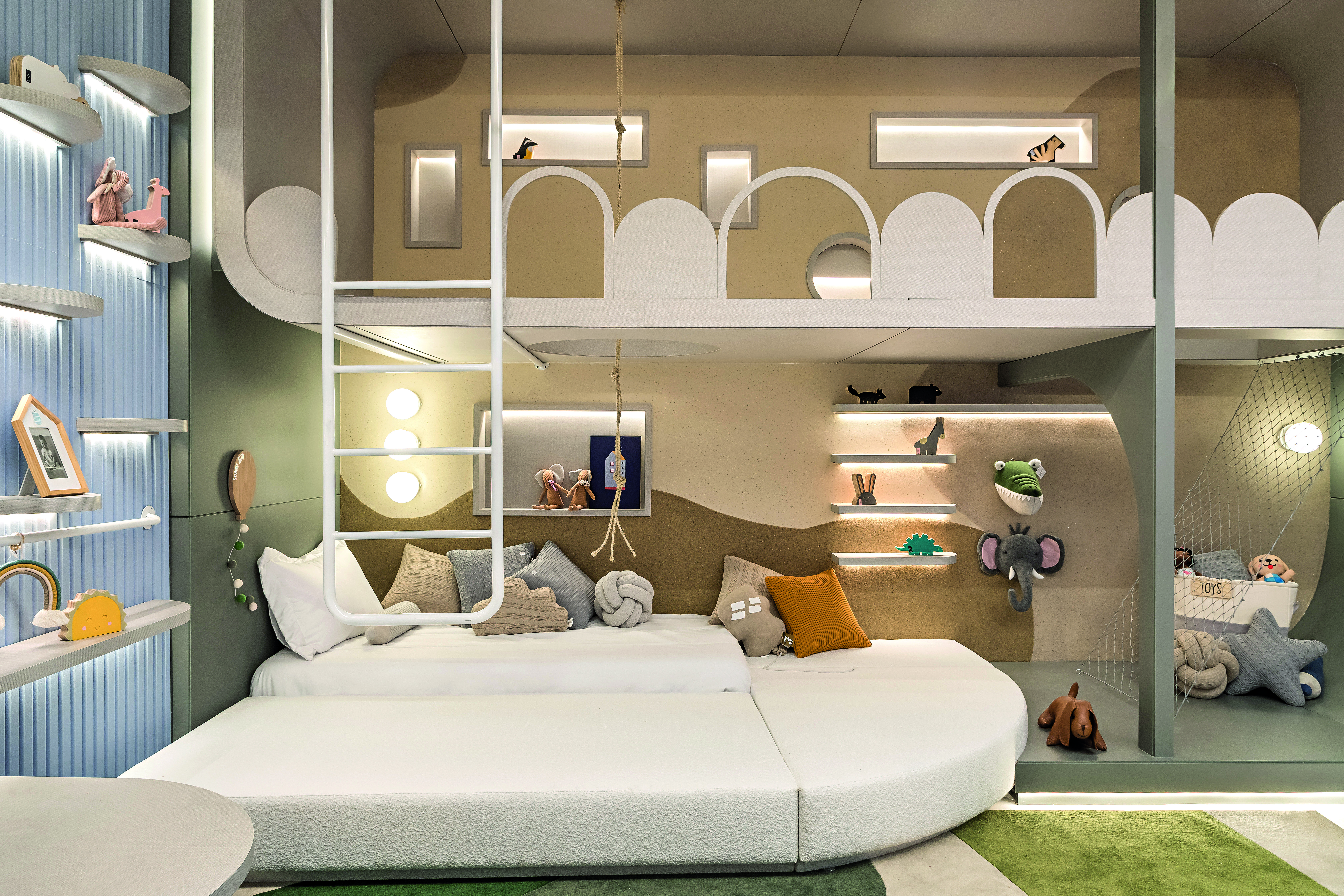 quarto infantil pequeno com beliche inteligente