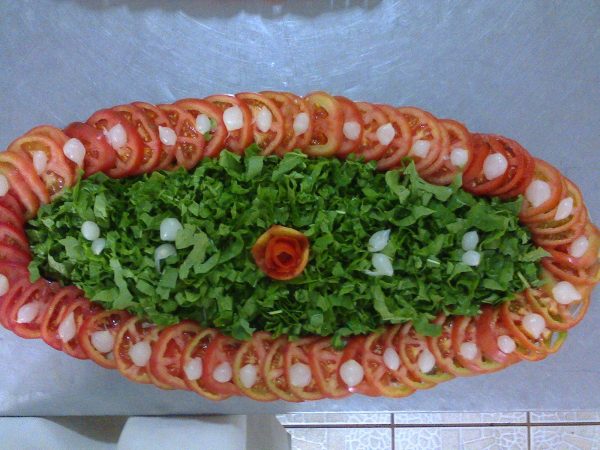 decoração de pratos com vegetais