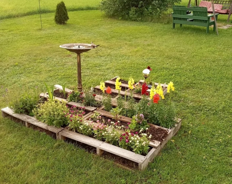 ideias com pallets para jardim